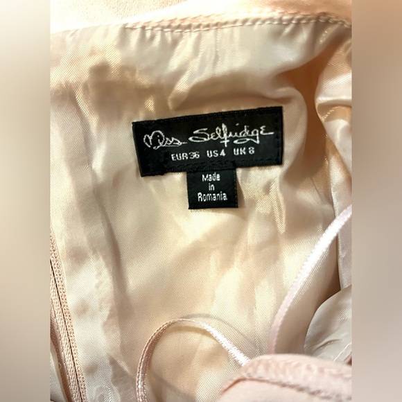 Miss Selfridge Pink/Cream Colored Women’s Size 4 Dress Preloved - Picture 8 of 12